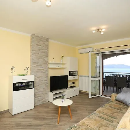 Victory Apartment Ravni