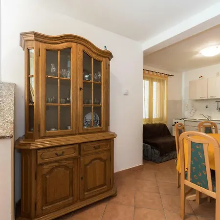 Victory Apartment Ravni