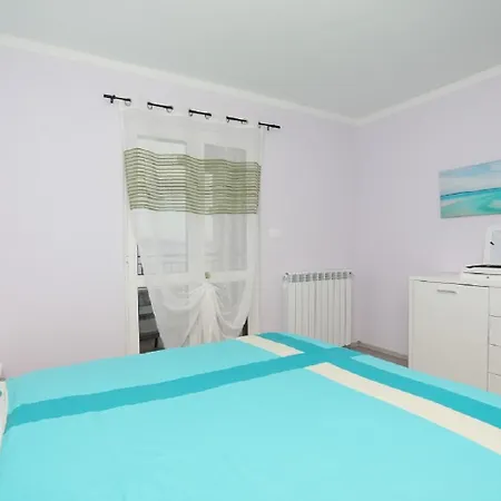 Victory Apartment Ravni