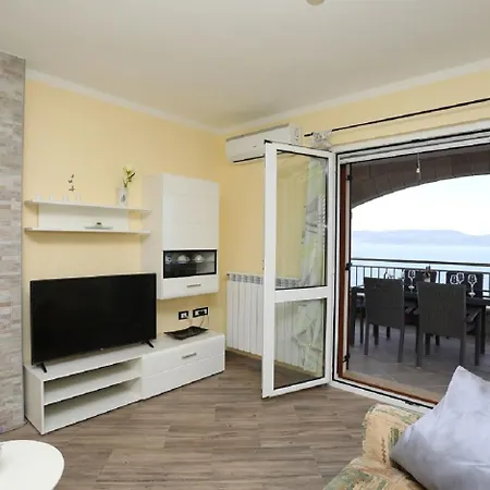 Victory Apartment *