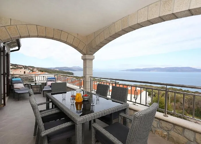 Victory Appartement Ravni